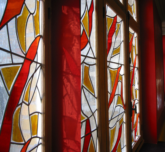 Fenêtre de couloir, 140 X 175 cm, Verre soufflé -verre industriel structuré - jaune d'argent - fusing, Malo les bains, 2007